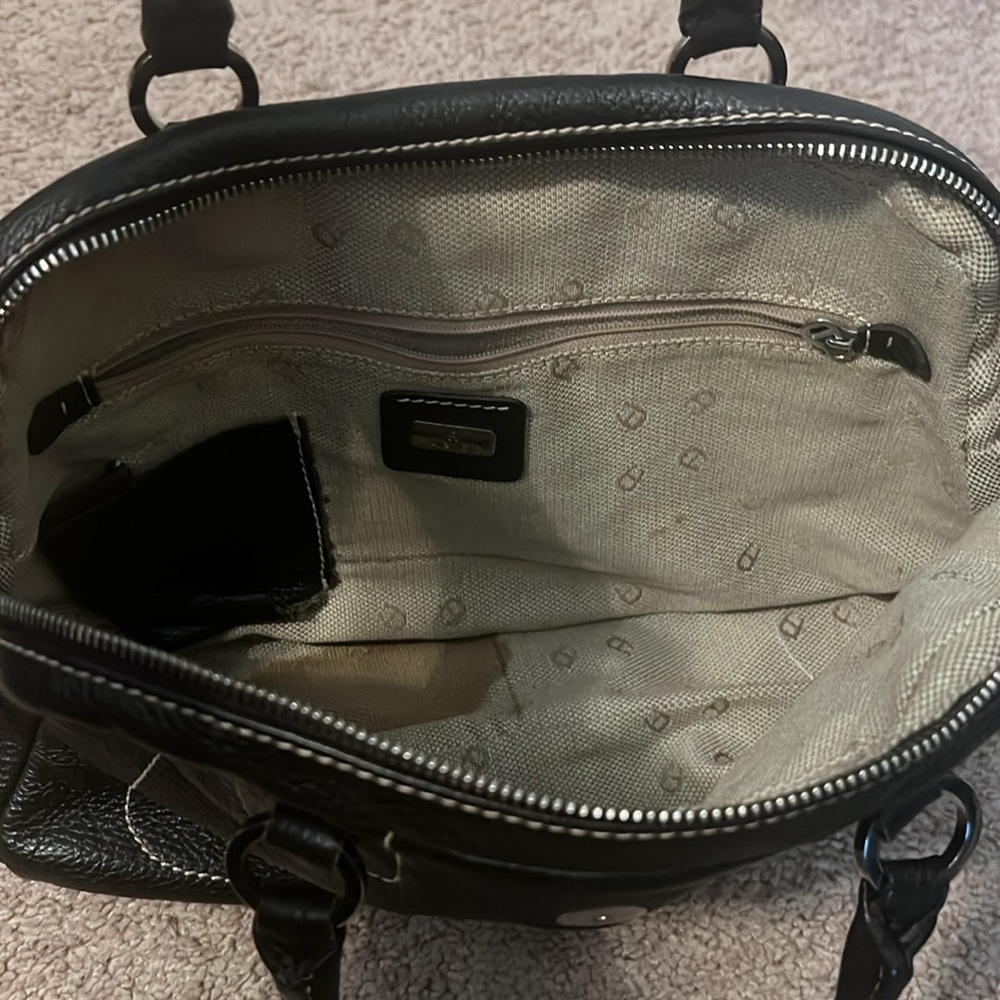 Etienne Aigner hand bag - Picture 5 of 7
